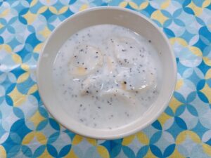 バナナ入りゆかりヨーグルト