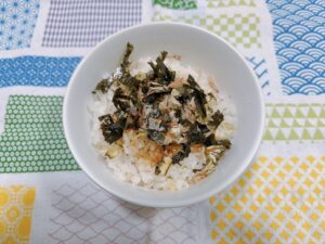 海苔とかつおぶしと昆布
