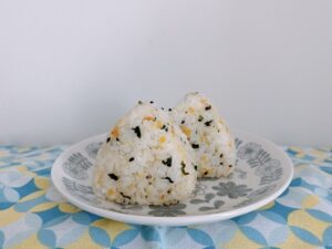 混ぜ込みわかめさつまいも