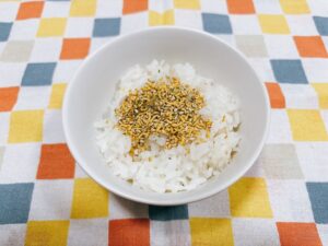 本気のカレーふりかけバターチキンカレー味