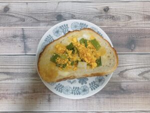 簡単たまごトースト